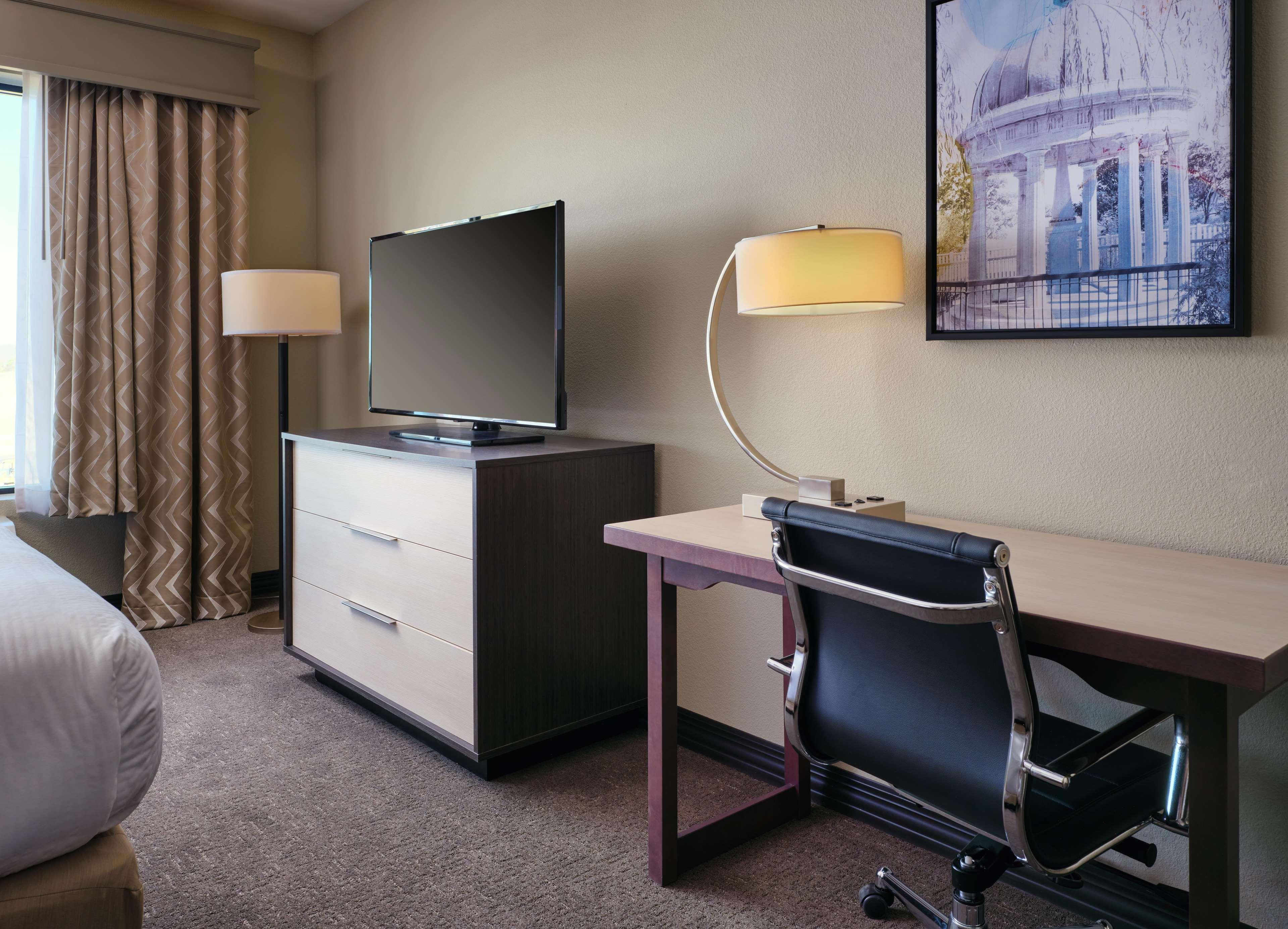 Best Western Plus Executive Residency Jackson Northeast Exterior photo